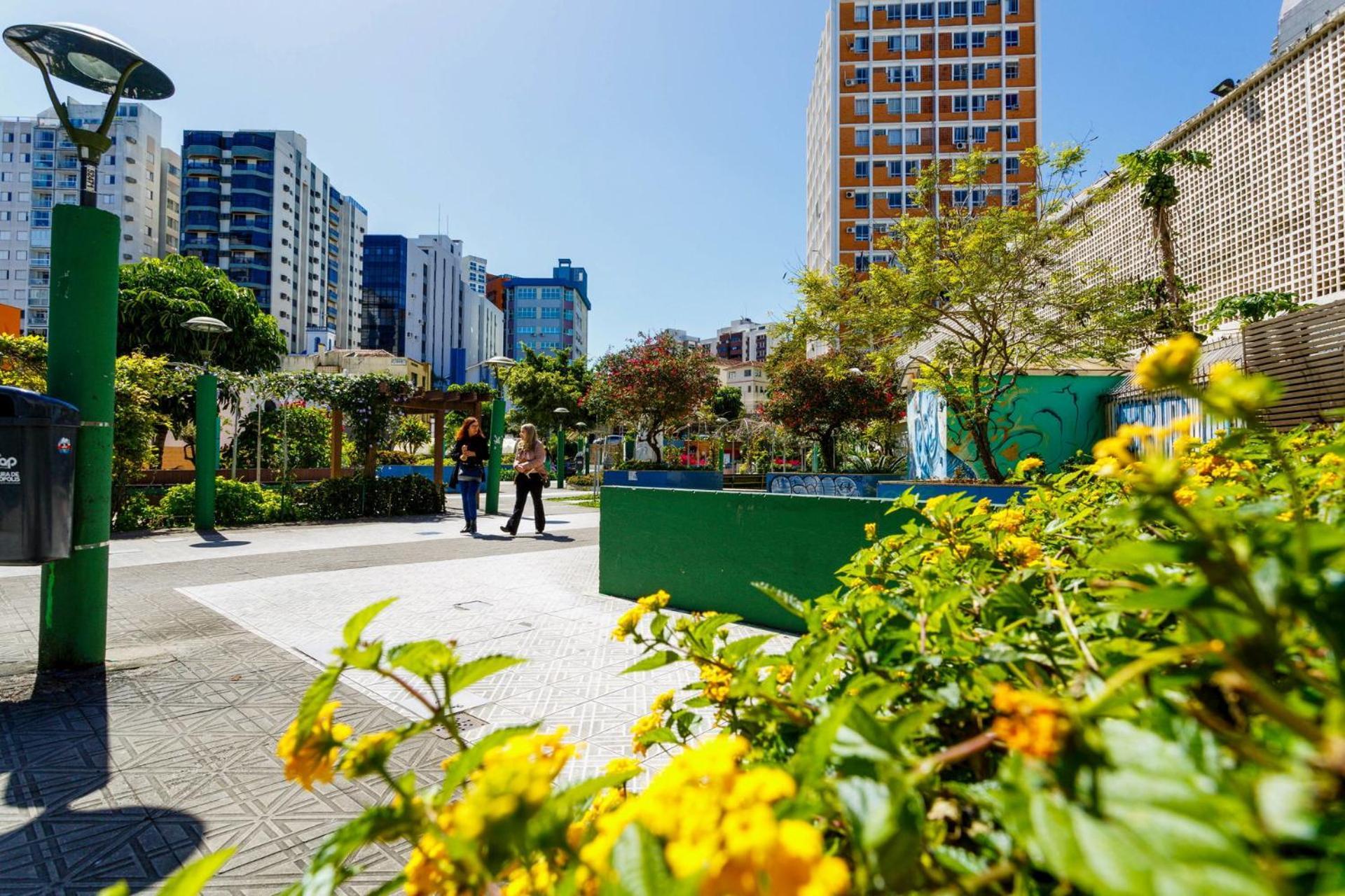Apto confortável e bem localizado no Centro de Floripa P1254 Florianópolis Esterno foto